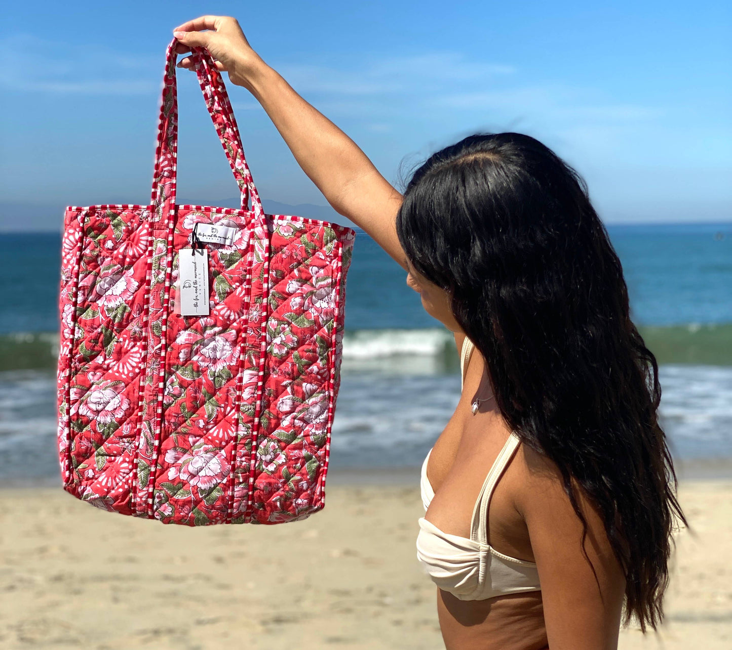 Reversible Quilted Market Bag ~ red