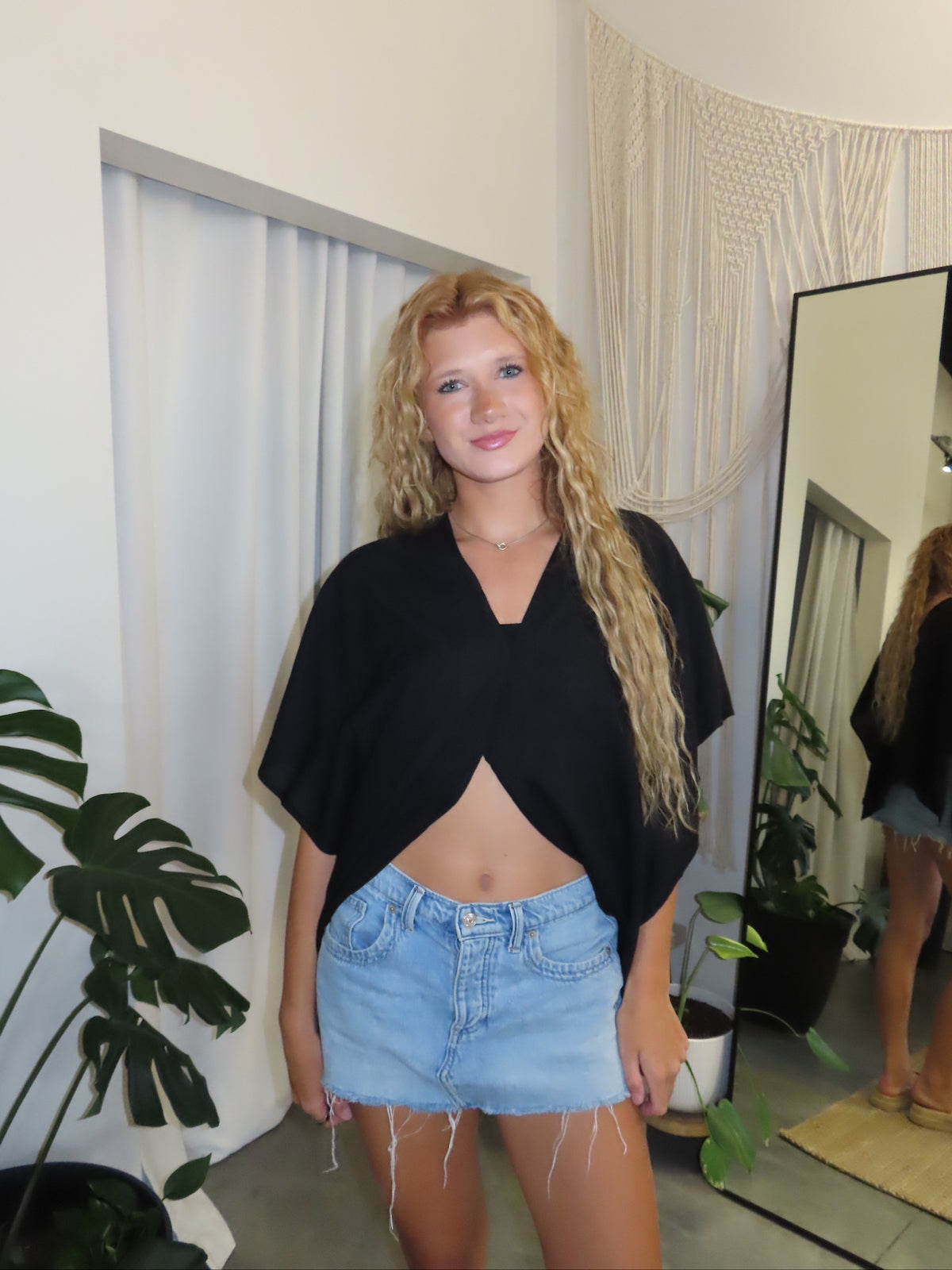Cape Top - Black Linen