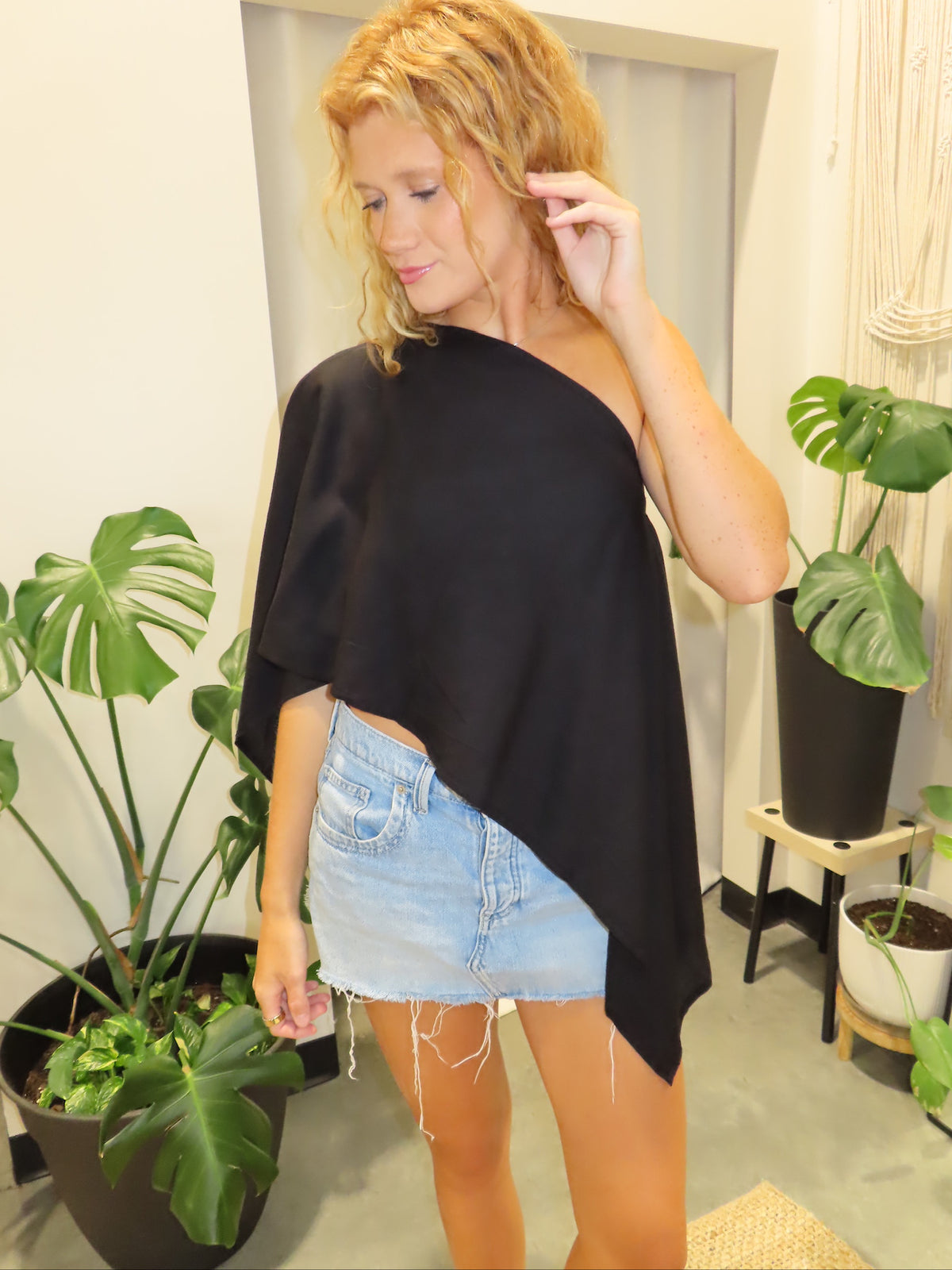 Cape Top - Black Linen