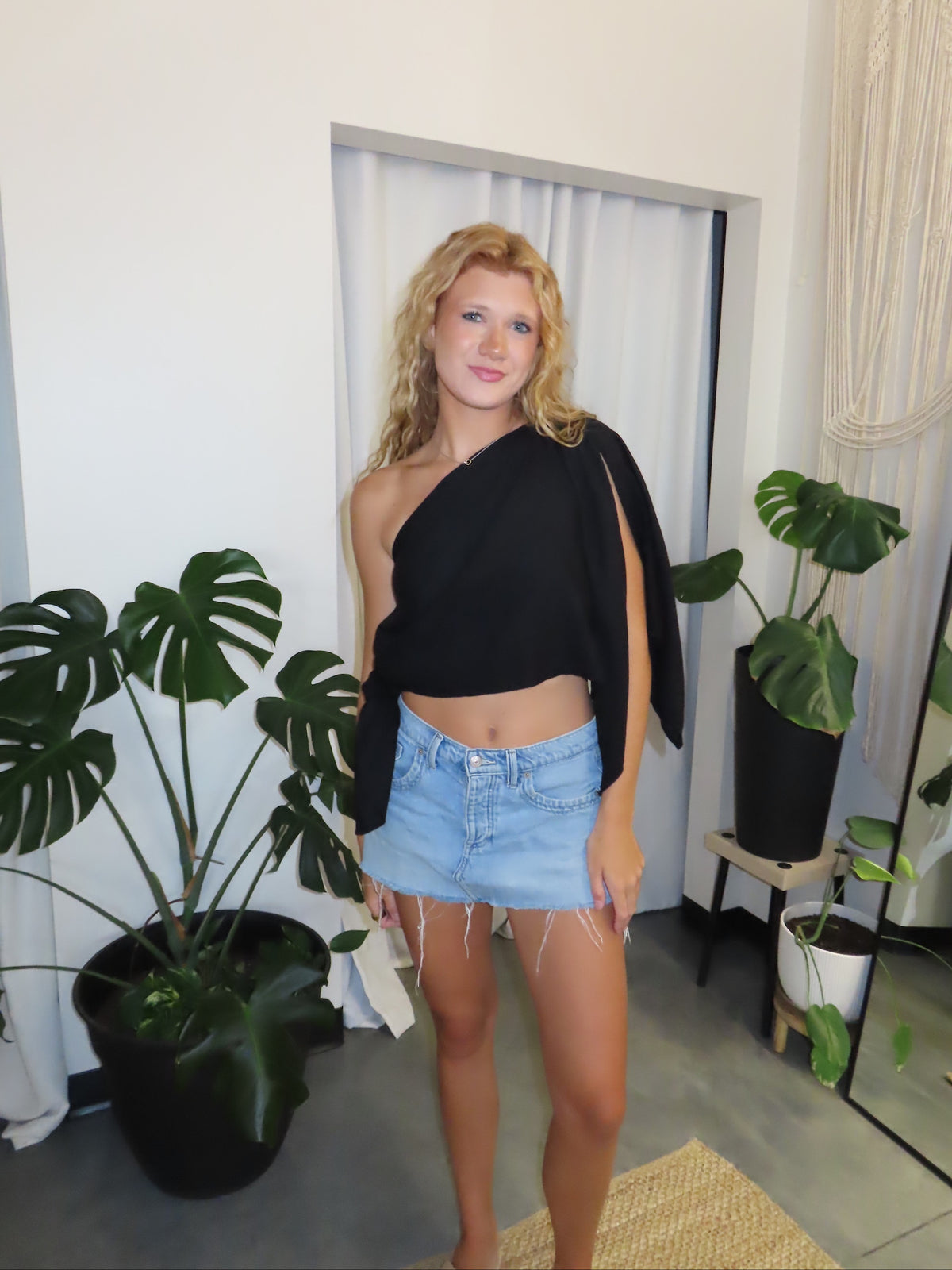 Cape Top - Black Linen