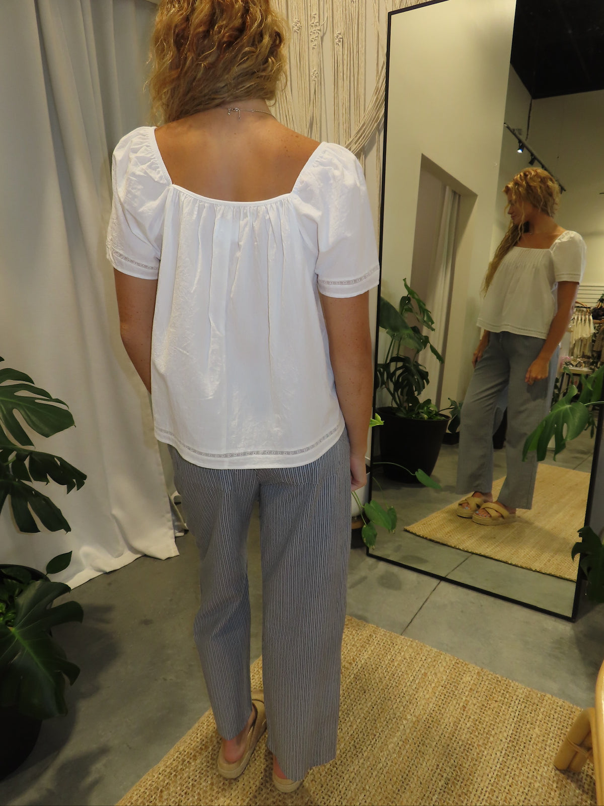 Emi Top