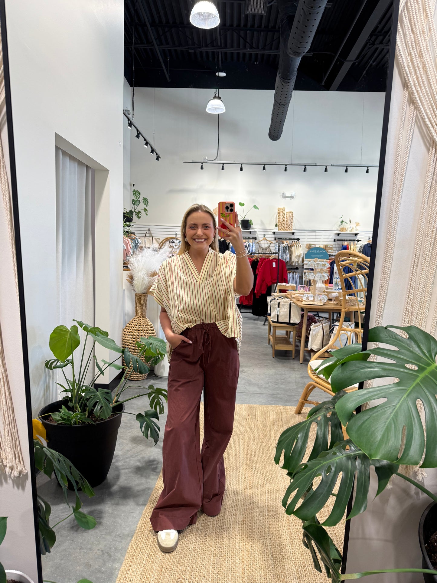 Uluna Pant