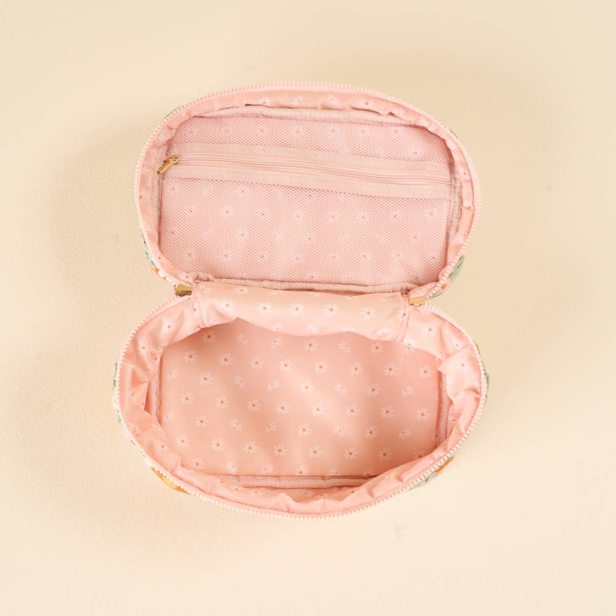 Glam & Go Quilted Cosmetic Bag–Bouquet Beauty Sage